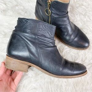 BEEK BY TWOBIRDS Quail Black Leather Handmade Ankle Boots Slouchy Zip Up US 8